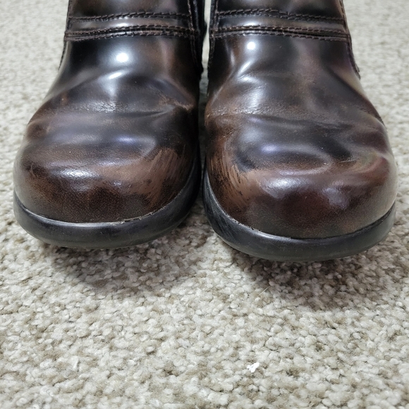 Ariat Women's Brown Clogs, Size 6.5 - Picture 9 of 11